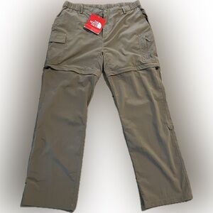 The North Face Women’s Lightweight Convertible Beige Cargo Pants - XL - NWT